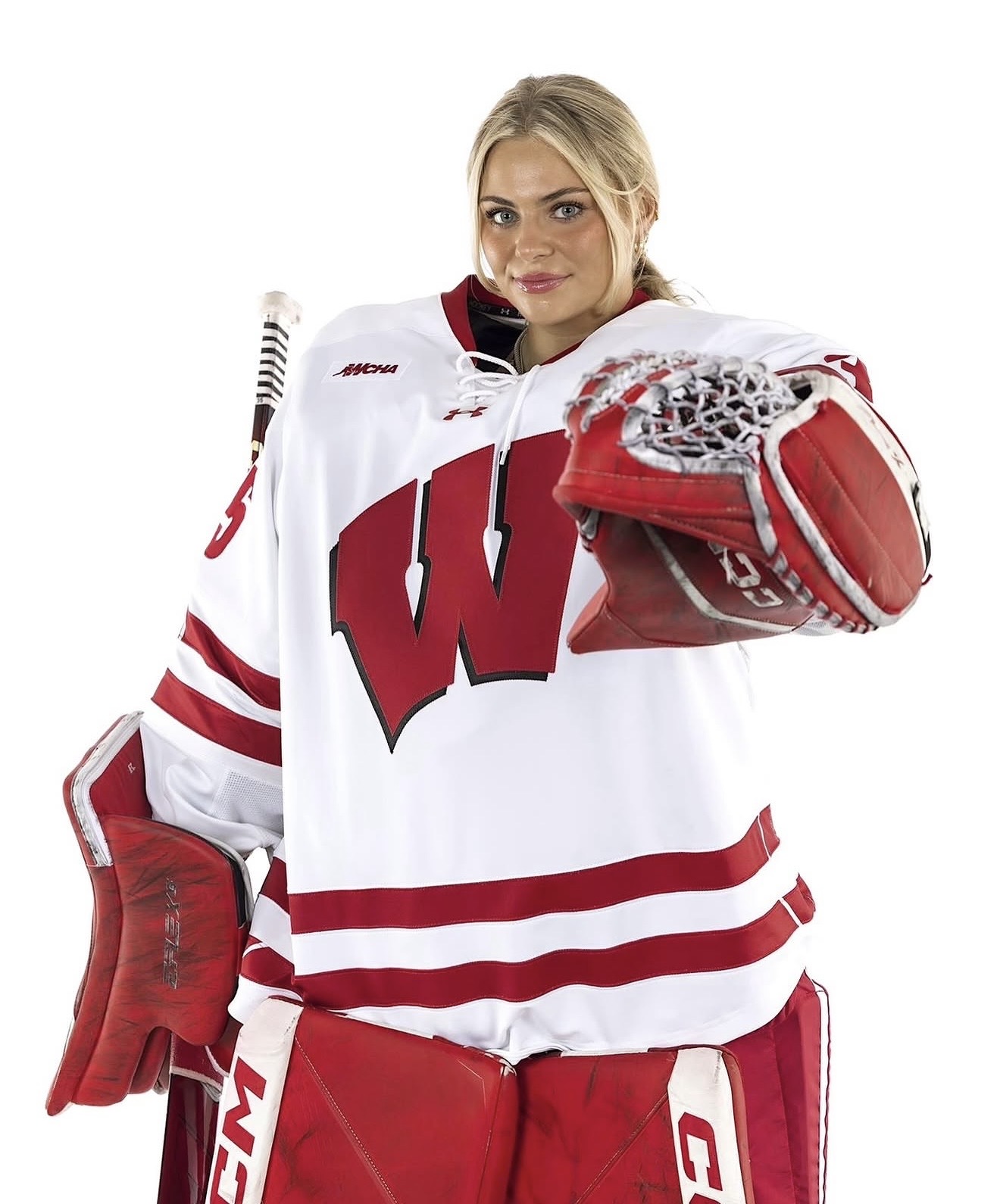 Quinn Kuntz in Wisconsin goaltending gear